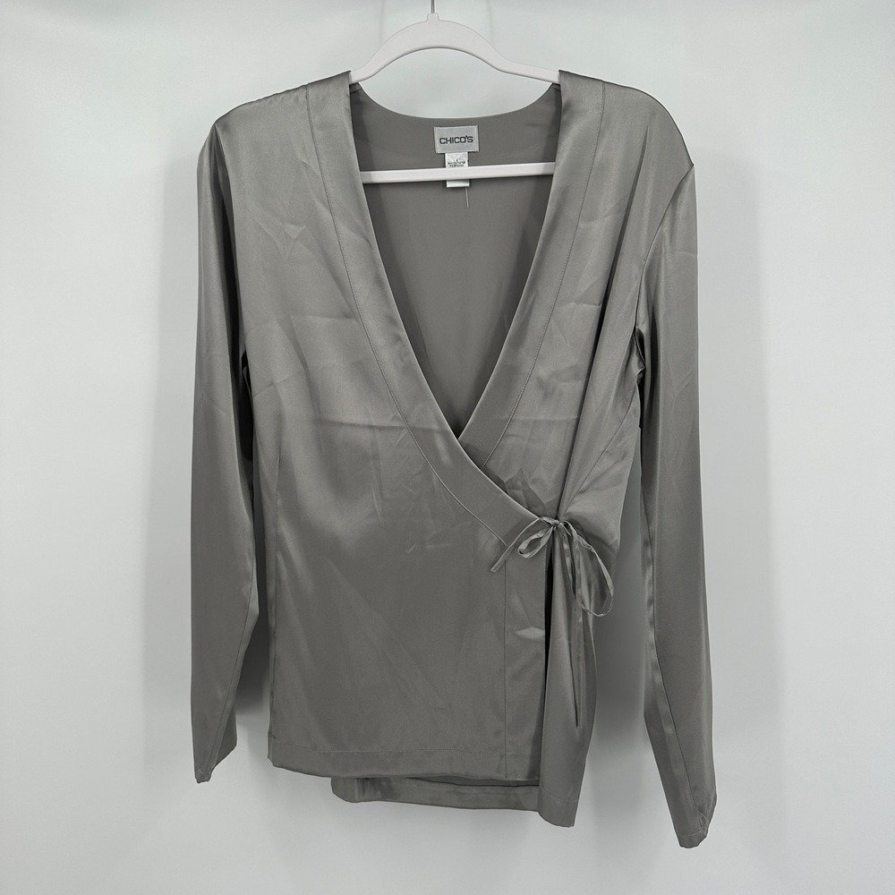 Chicos Womens Minimalist Satin Top Size 1 US M Silky Metallic Office Career
